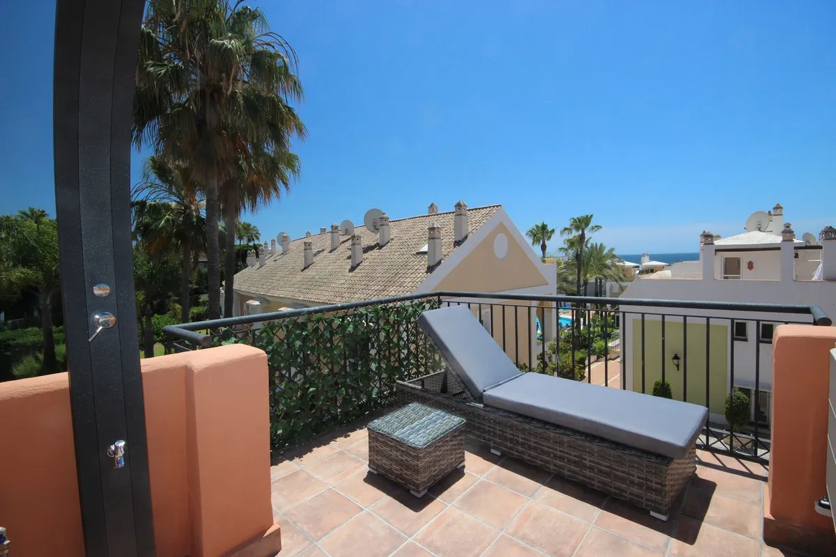 dbefc409-2d62-437c-8218-d26e3f3de8d5