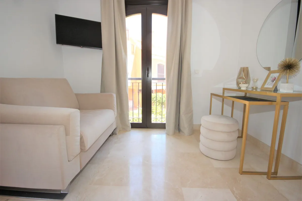 fc37c29b-725a-4d28-834a-bbbe1b3fc821