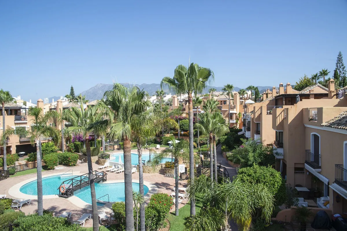 fe1563be-0959-4bf7-9318-38027ed64637