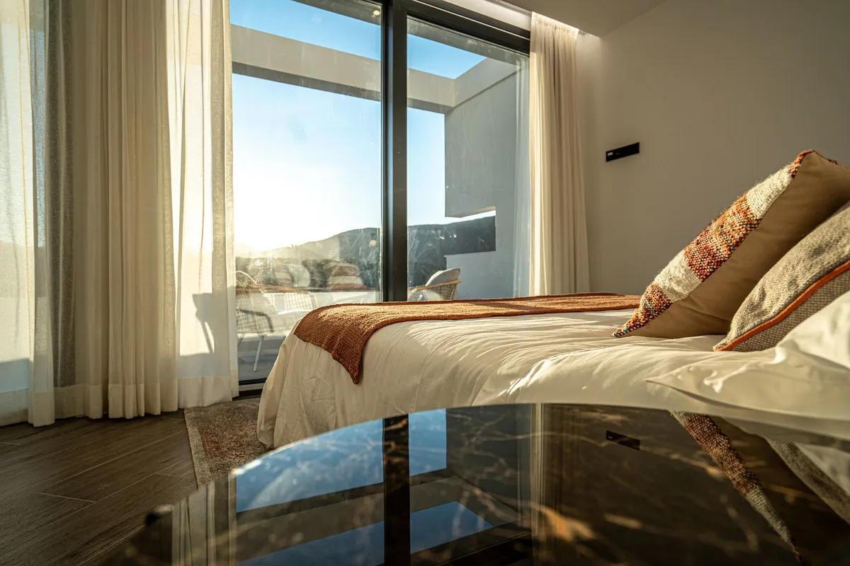 20098211-2d0f-43d8-911c-8bbbaba3bc00