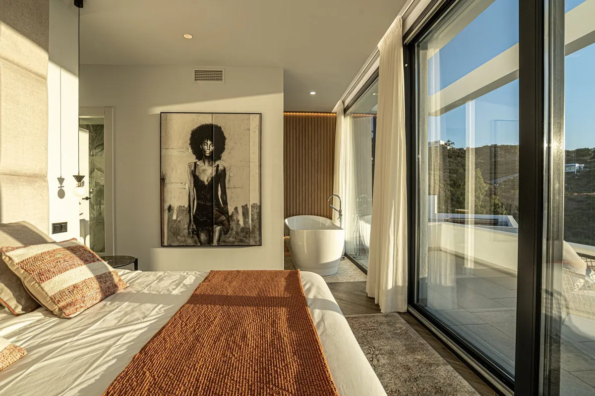 ca1161fd-24b7-40f4-bad8-6357af0a2927