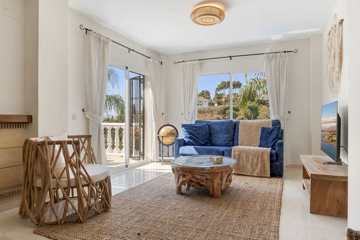 32e3deab-2917-4b4c-bd4f-7a9d18da4065