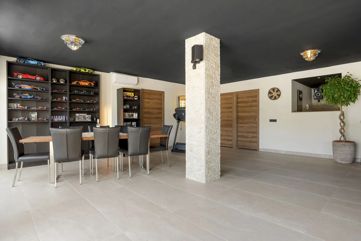 5c20c3bf-fc65-4982-8db4-e599d64007b0