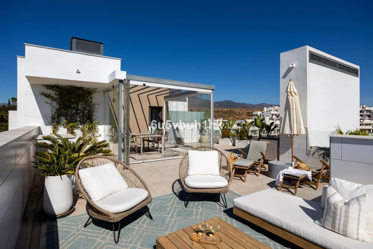 1d6e0fe6-3e3a-47fa-a5ec-f4a3c2f81e5e