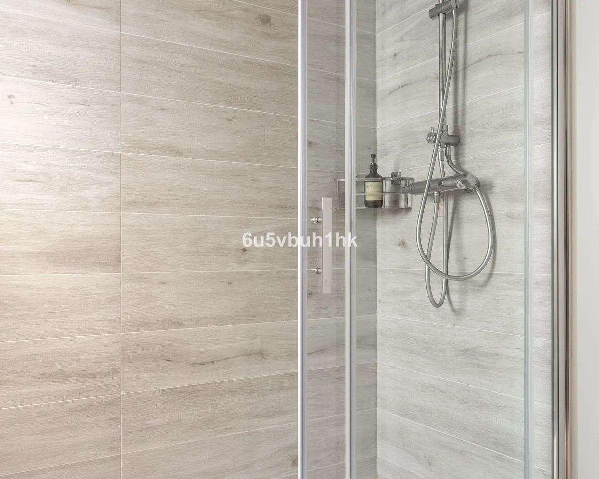 4f492905-028a-472e-9a47-e9443d8fc1af