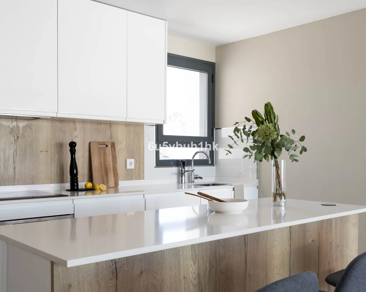 7c12f7d1-f8e8-43c3-a4c3-6114815c27fe