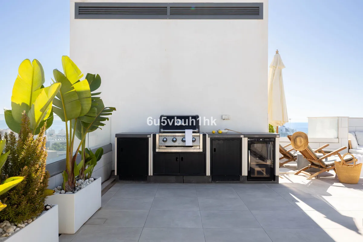 7e5bf2a0-b637-4ccc-b6ca-0ba3b400e996