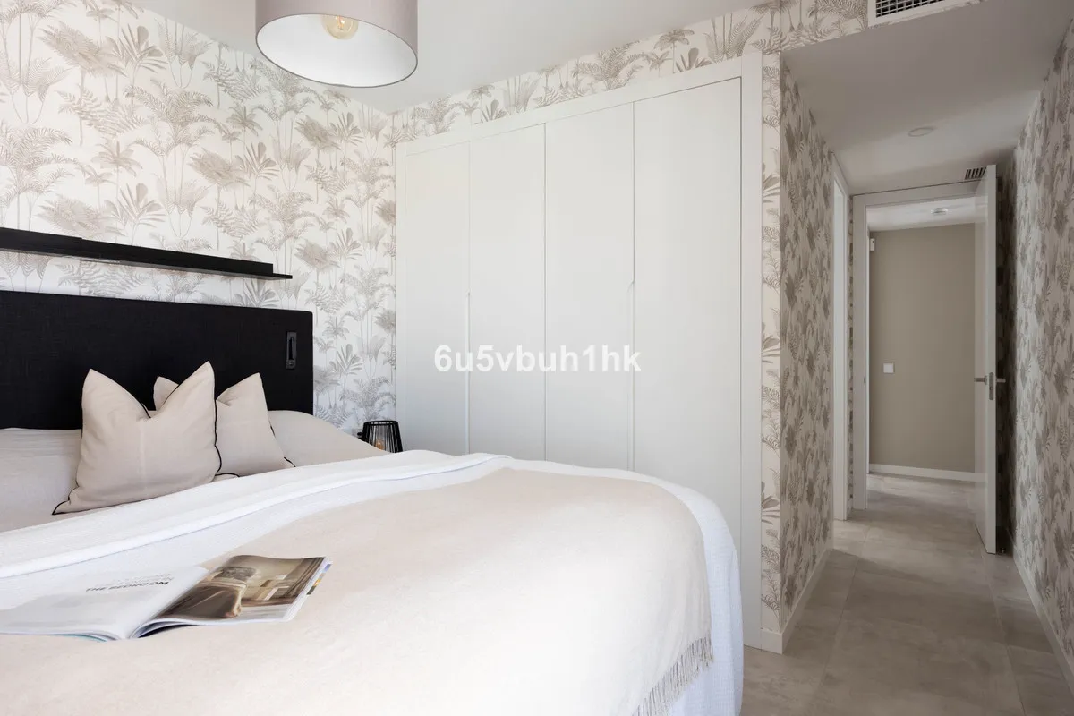 e4b572f2-724c-4336-bc0c-ae934e3064e1