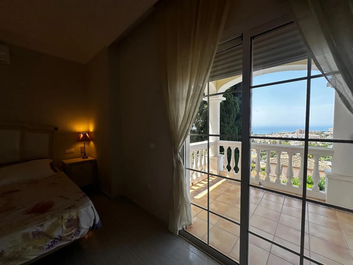 0cc0b04f-97a3-4496-9ed5-19f30323da0e