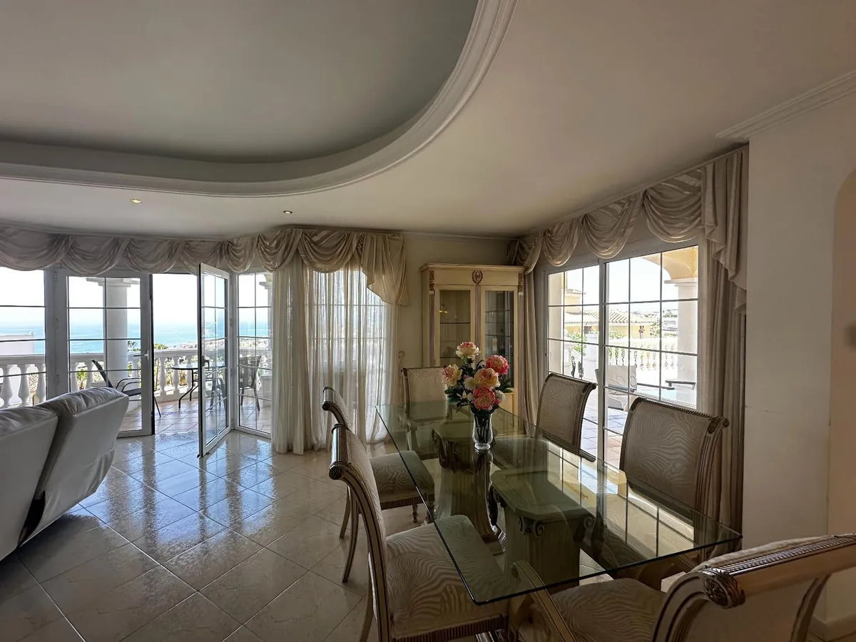 492bf6b1-2ca9-4a20-a3bb-5e2933f4260d