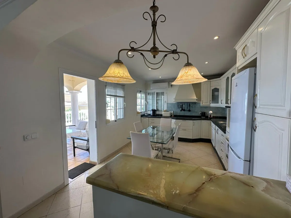 7f48c418-56c7-4020-a2f5-1932140f6f0a