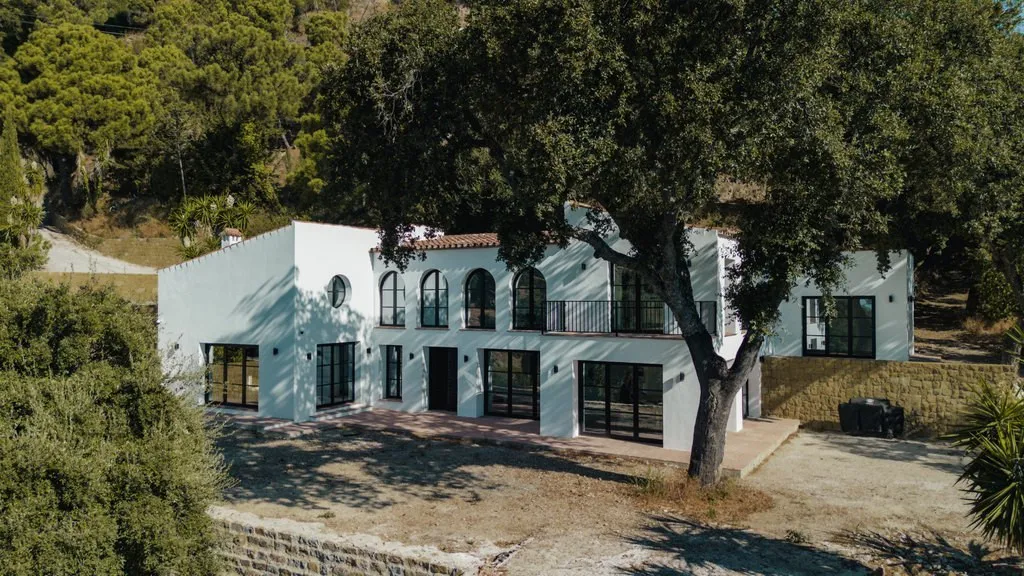 262ed8f2-ba99-4f94-8f4a-9e2db8d59eb9