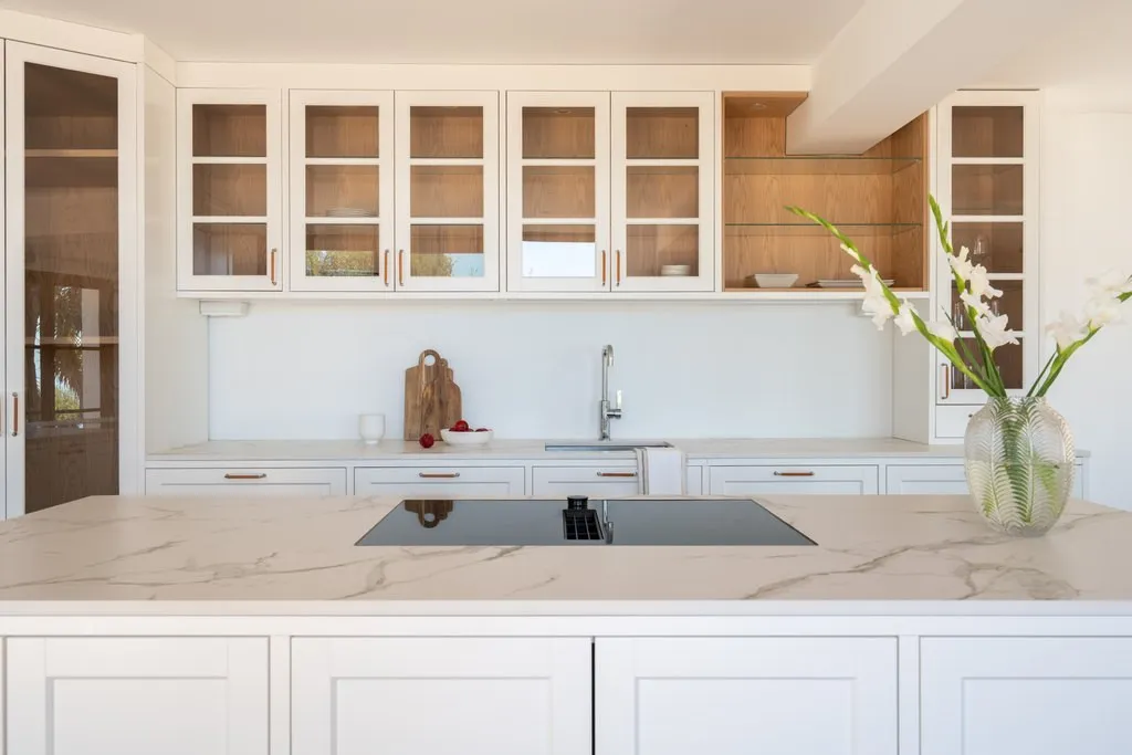 f5fee0d5-9c75-406e-ba4d-b5e6ab152c61