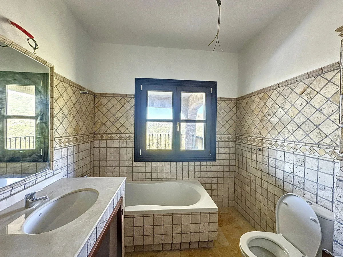 97c8a580-a44c-4ff0-9598-5c0cce478d47