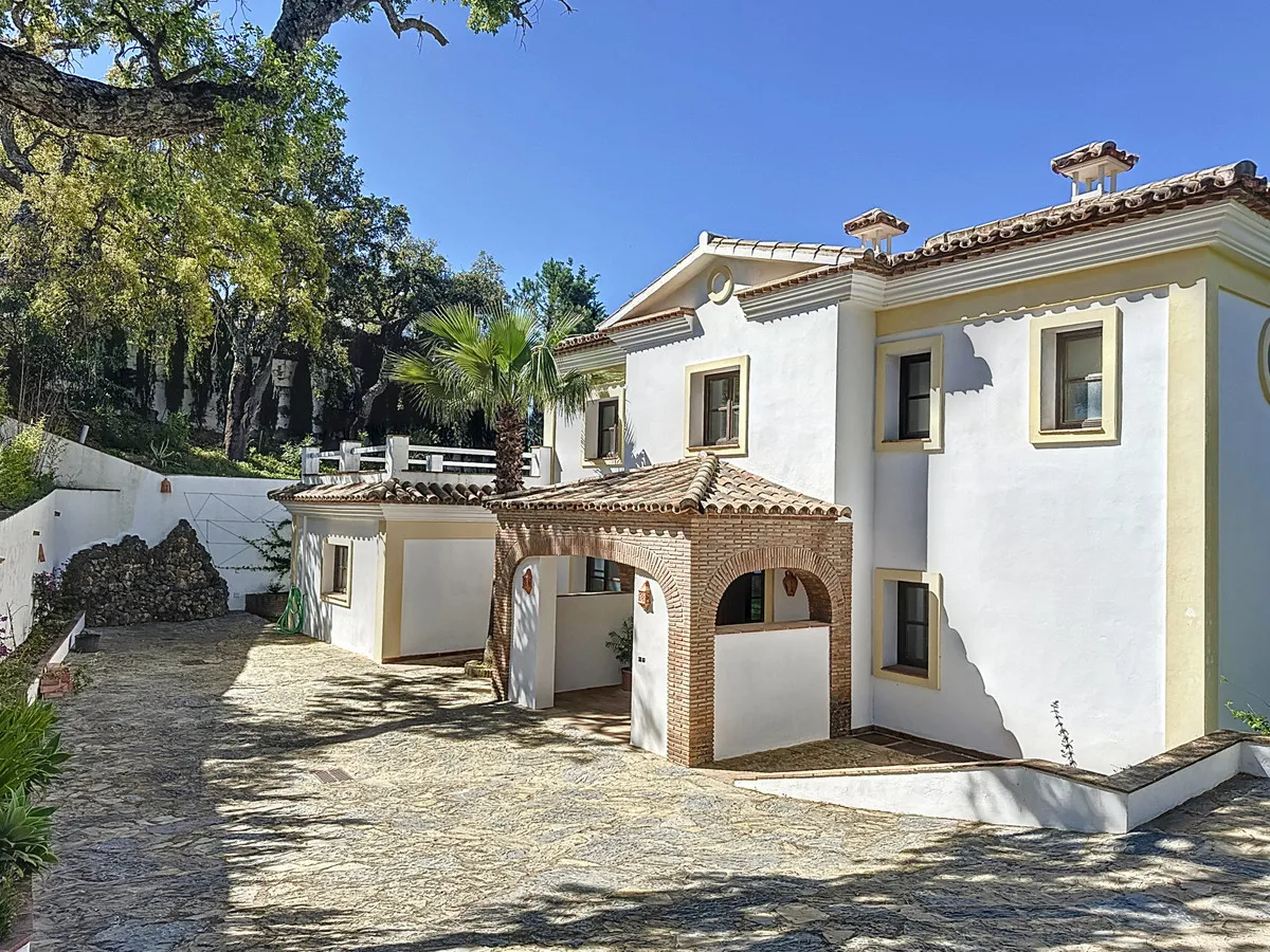 9af1a490-09b5-4181-bd46-d6e853958b5b