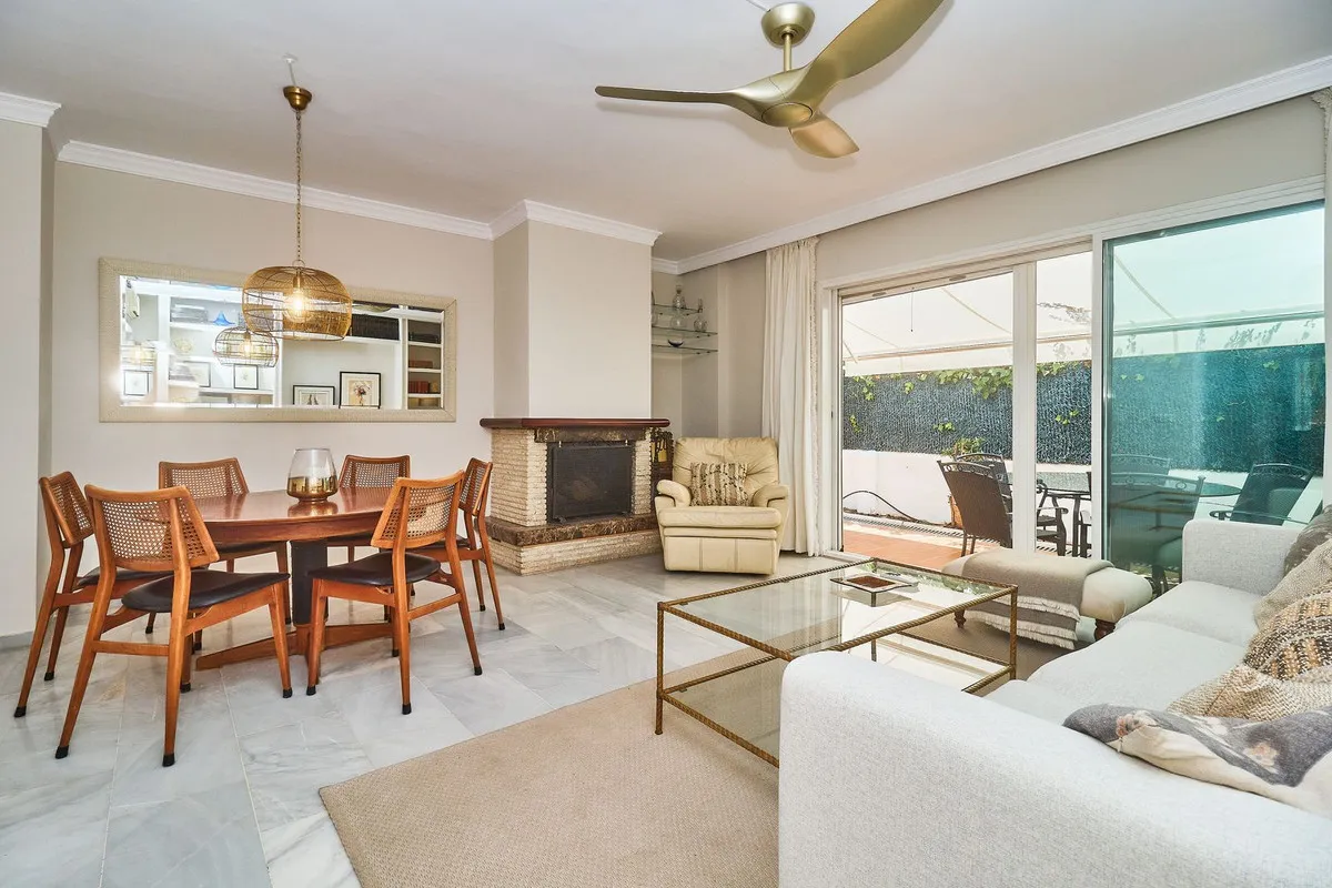 527f74e1-2ead-447c-8377-2e8aea47ceca