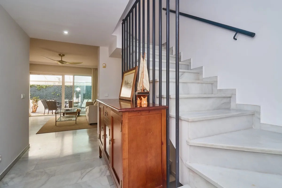 55070d7e-57d3-4819-ac4a-ae5531a61334