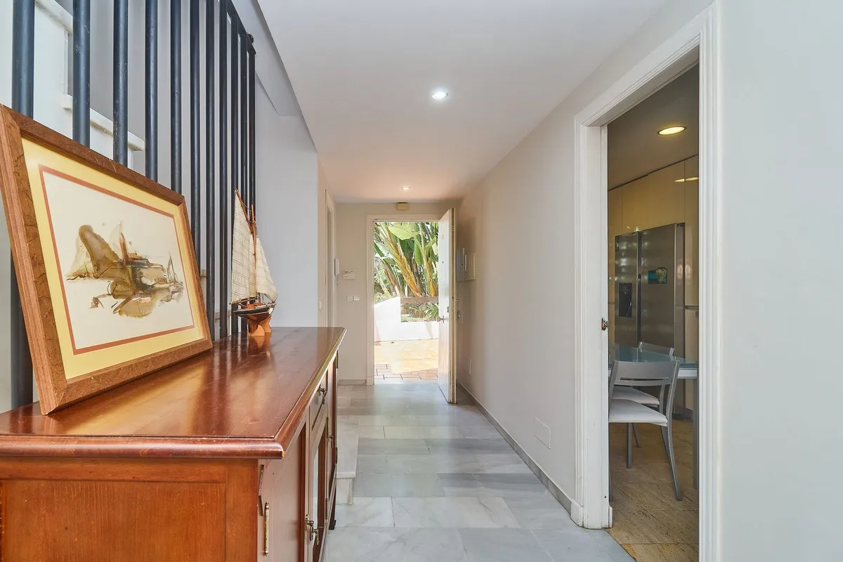 f46cbb59-c1b5-4718-a770-336b41de0bf4