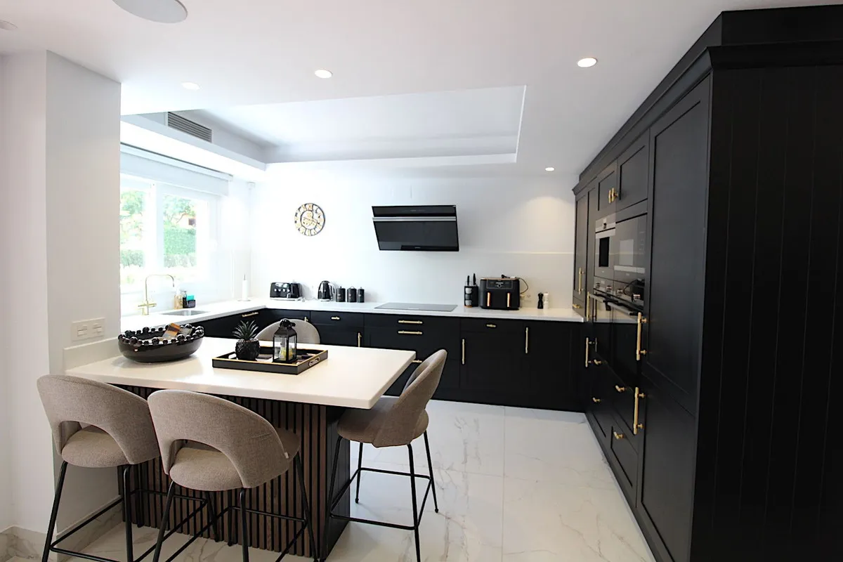 40ac8d0c-e29d-4c3f-9094-def9a765bb13