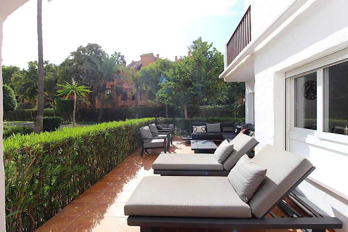 6b37152d-3ec3-4b8e-ba19-4ceef769c4c5