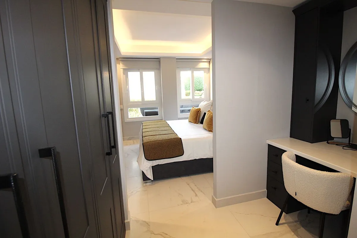 79512613-2d99-4bd4-b34e-a8d7df233c44