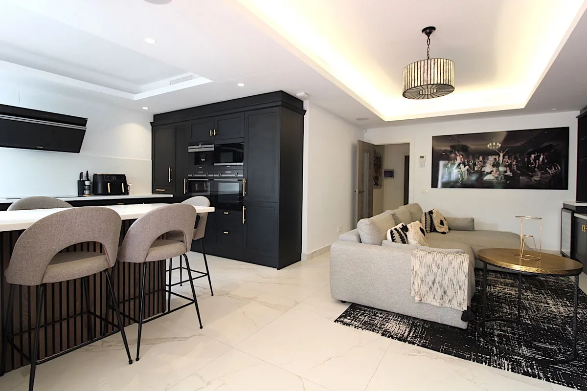 a7bce9ed-9782-4949-9f29-11679a183ac5