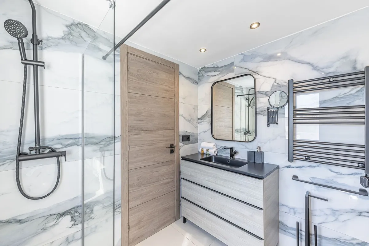 830939ae-8159-4c60-be24-22544eb46807