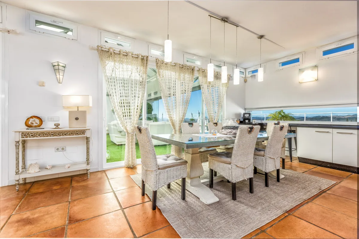 05e847ee-6106-4c6b-86ec-903d9db66b6b