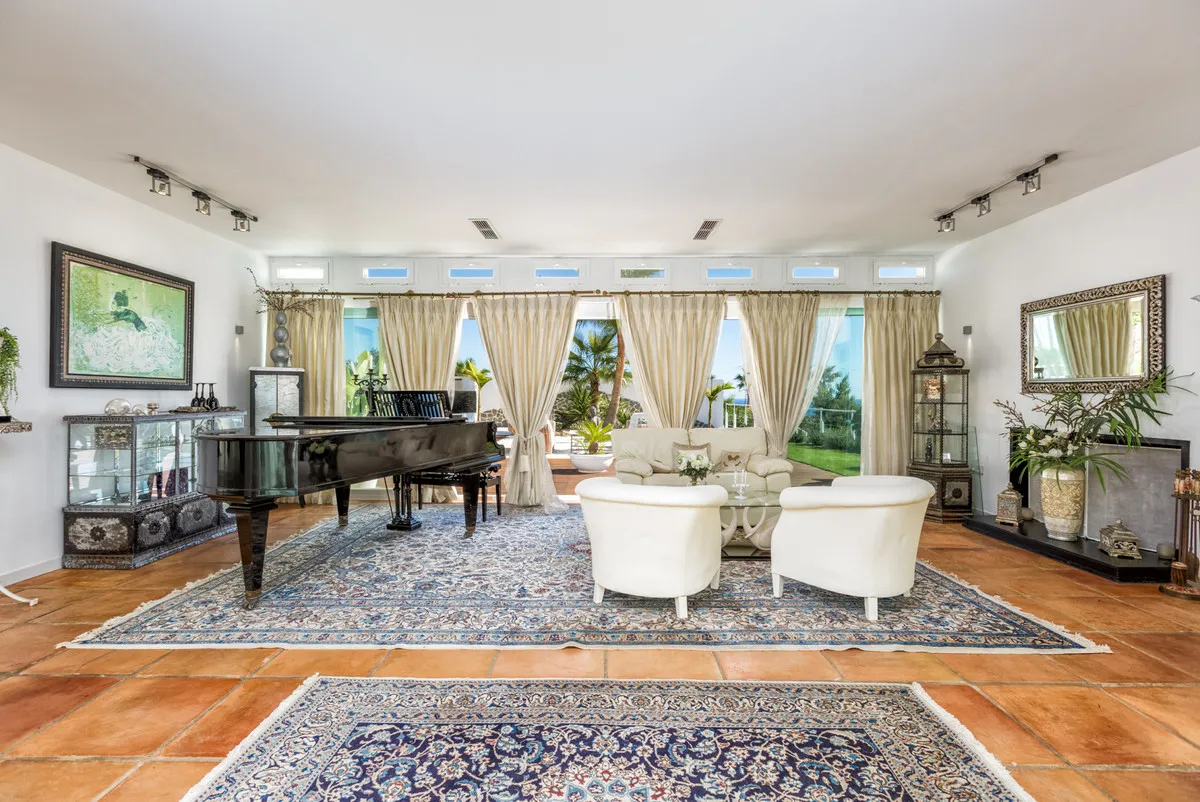 41fd2bb4-eb92-48ae-b979-a20eafefe2b8