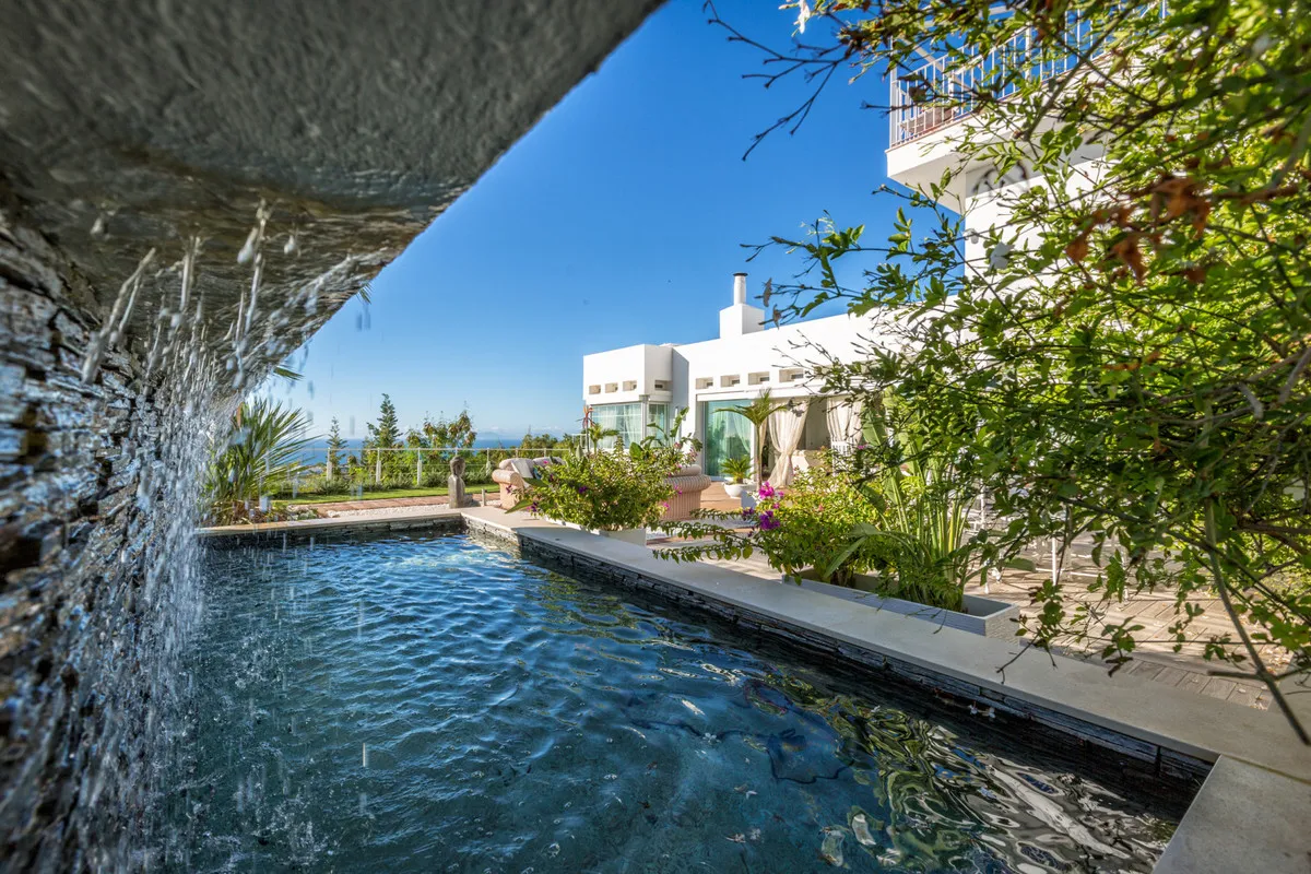 92055d00-4797-4240-b839-52a67f7cc100