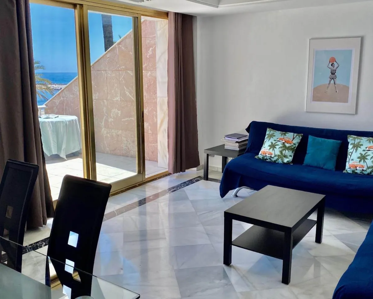 41abe985-1381-48cc-9db2-89d297a84015