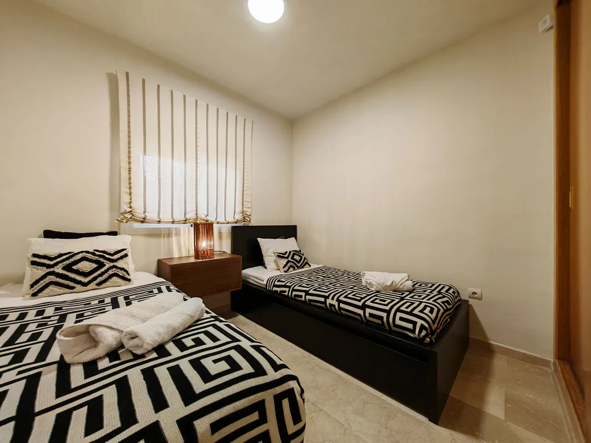 ace84e6c-3538-4a02-9c9d-534a82713d49