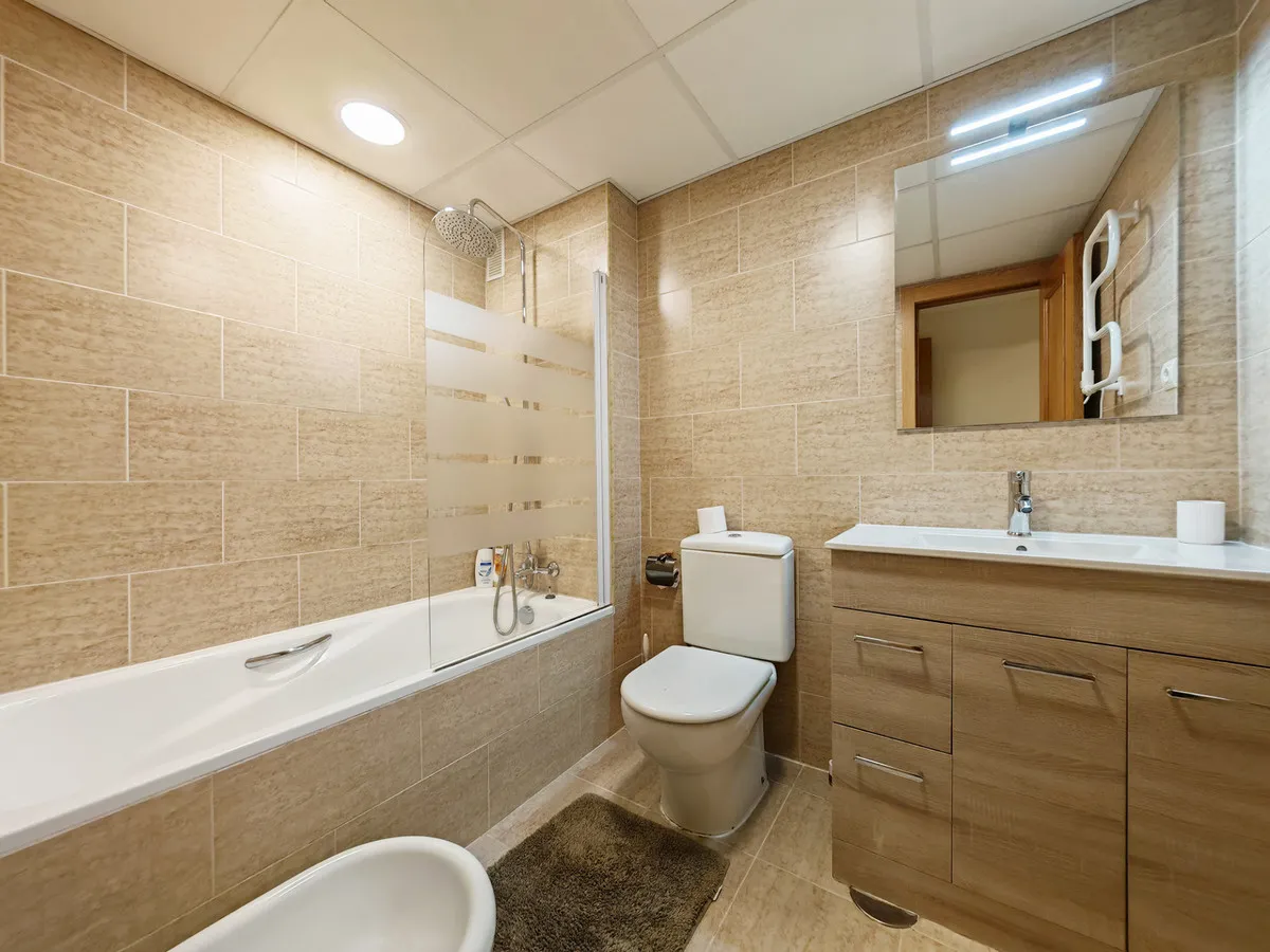 f8fd9a0a-cfe7-43ed-8847-979519f85d32