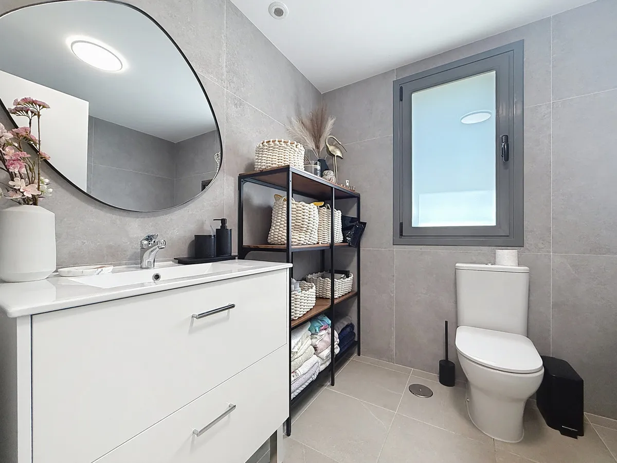 203bf355-0628-4332-ae5e-b5338475366d