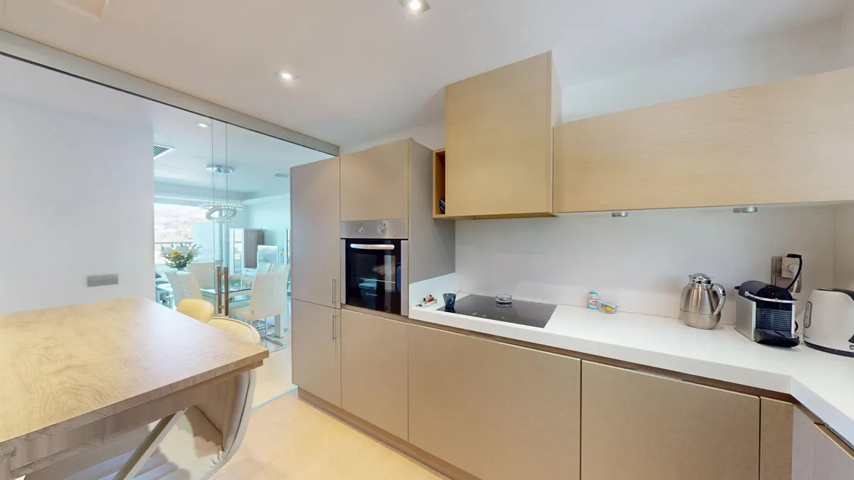 1d8ef395-ff78-4eae-8503-a63c1721cccd