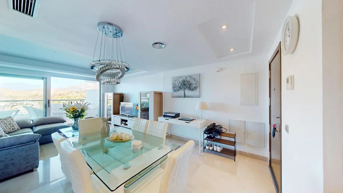 6f8a6a4f-999b-4ded-854c-eb4a6c120e75