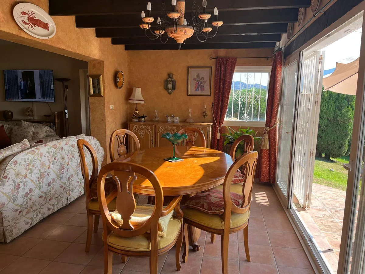 1dfbc224-547c-4278-a3fc-2f6c6690654f