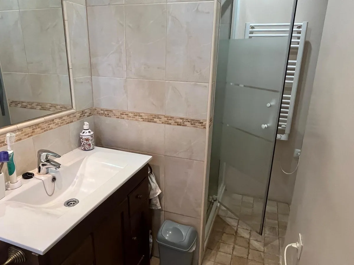 c93a33b4-bc77-4108-a516-8152fce135c9