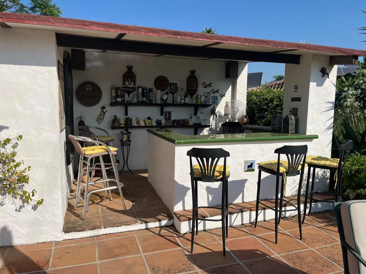 febd0f7c-8b89-40c2-80aa-c20c1a5d0aa5