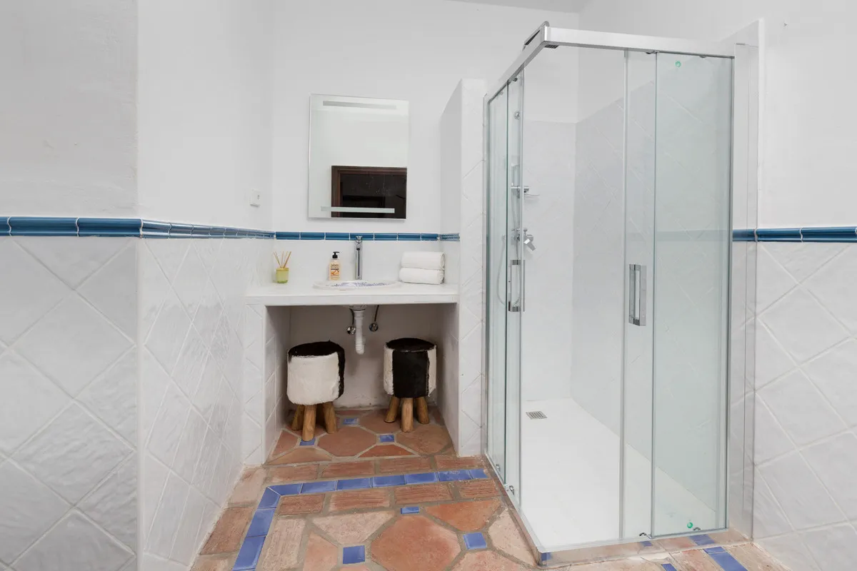 3996818f-b23f-4944-bb5d-59d482f90638