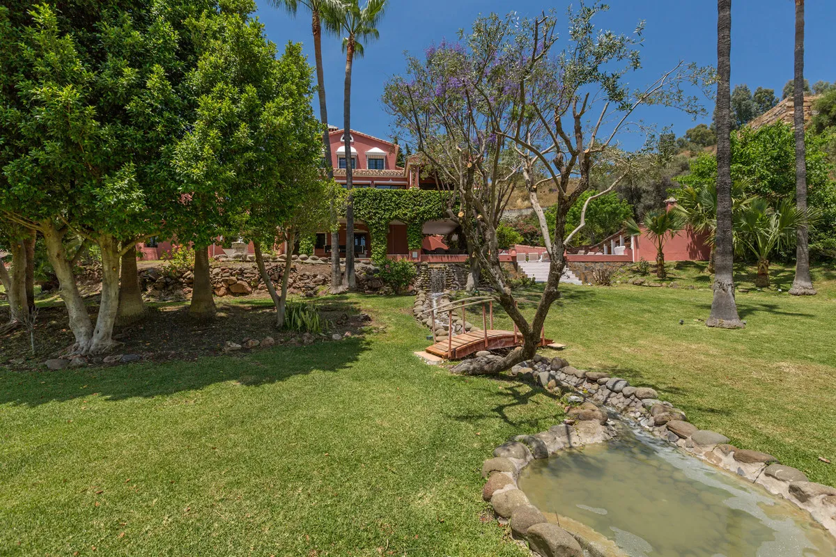 3b530db0-594b-4f01-af6b-5722da6eba36