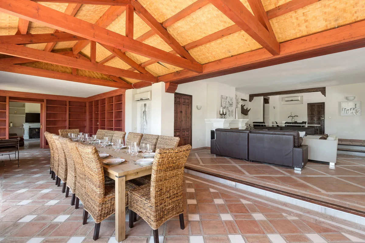 a1652415-7cc7-4286-8bca-866aa186ea69