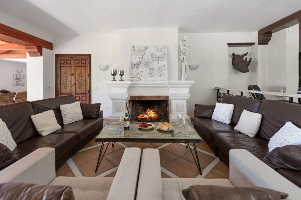 cdc6252c-9ddb-42c8-be66-d5a663917e15