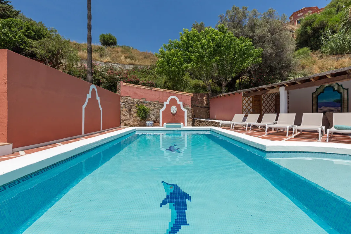 d49c6284-0d20-499e-9623-f85ab4d8af42