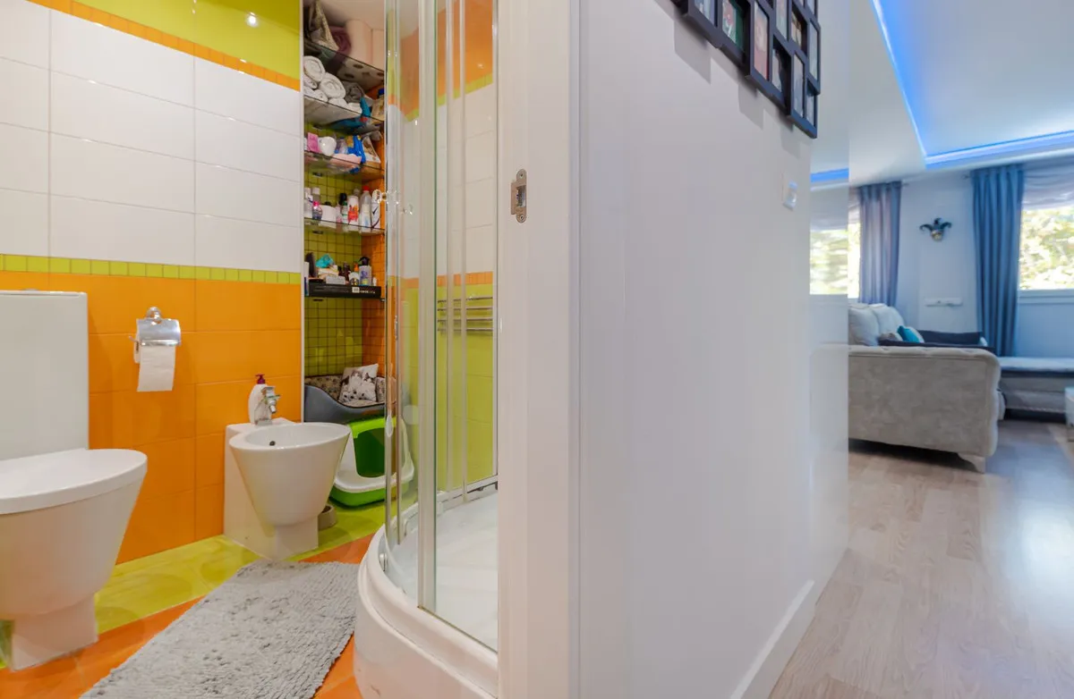 2b9e994c-512f-419f-8c5f-8bbf589f627b