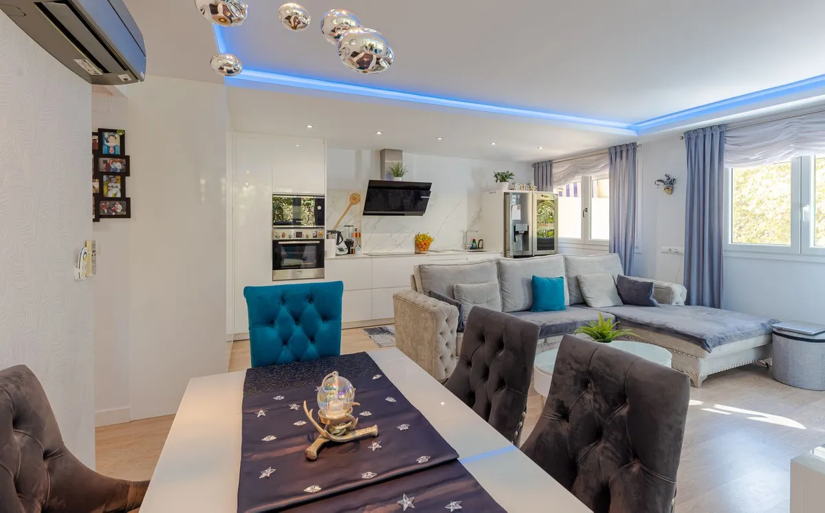 dd812f3e-d414-49ba-b750-7b73ac14b4d4