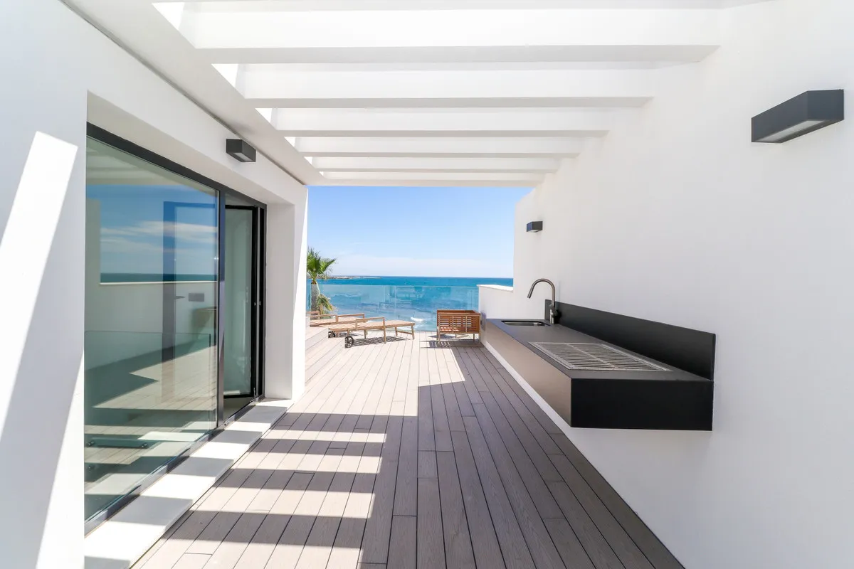 8c0d7a37-6763-4fec-a97b-22641832d3d1