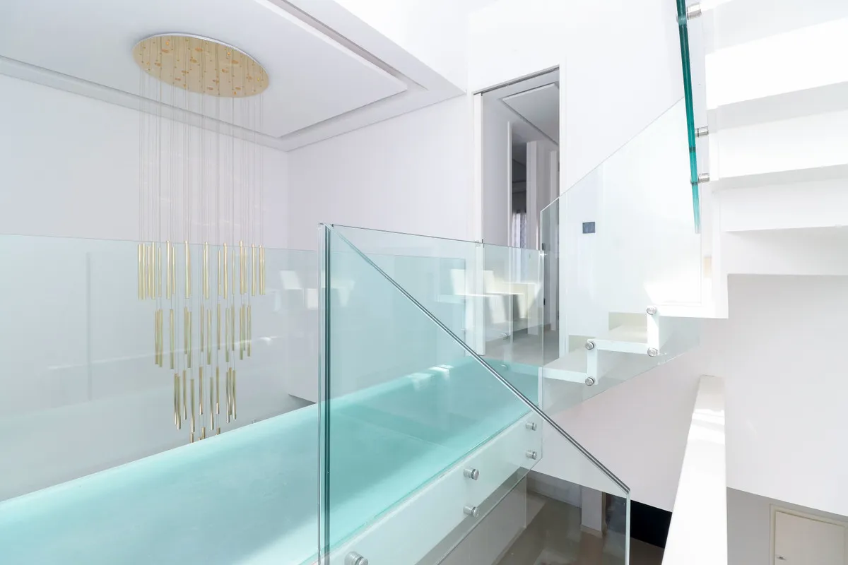 cc76906f-48f6-4c11-b001-0f0b1492cf55