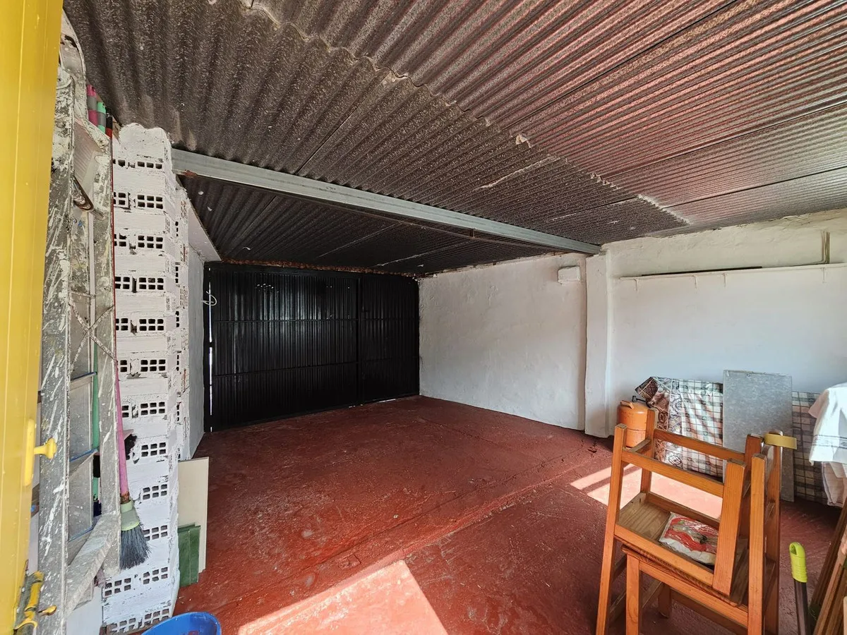 24bba7c7-7789-473d-a548-58214369f61f