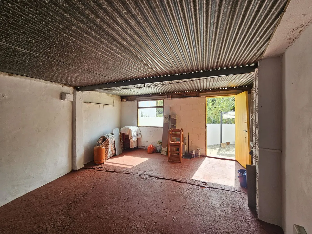 712fb9e6-b5af-4484-a42e-1317f28bd7f0